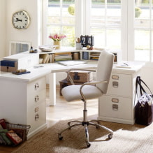 Sarok számítógép asztal: fotók a belső térben, tervezés, típusok, anyagok, színek-4