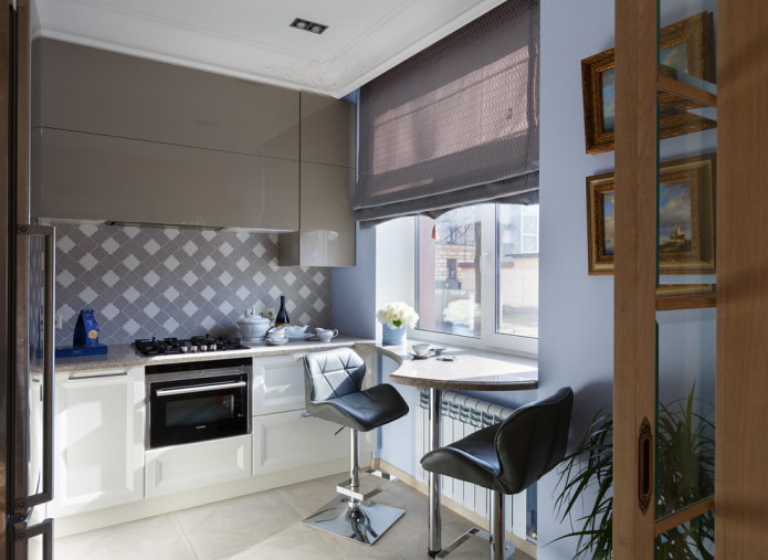 Esstisch für eine kleine Küche: Typen, Design, Formen, Lage im Raum