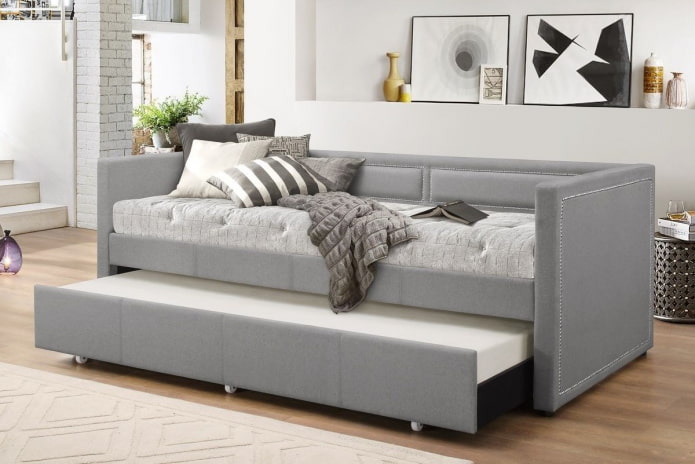 Ang sofa sa interior: mga uri, mekanismo, disenyo, kulay, hugis, pagkakaiba-iba mula sa iba pang mga sofa