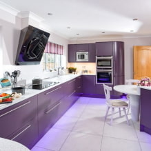 Purple kitchen: color combinations, choice of curtains, finishes, wallpaper, furniture, lighting and decor-6
