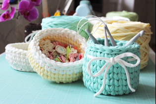 How to make a crochet basket with your own hands?