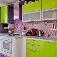 Hellgrüne Küche: Kombinationen, Auswahl an Vorhängen und Oberflächen, eine Auswahl an Fotos-5