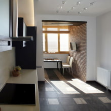 Küchendesign kombiniert mit Balkon: Foto im Innenraum, Ideen für Anordnung-8