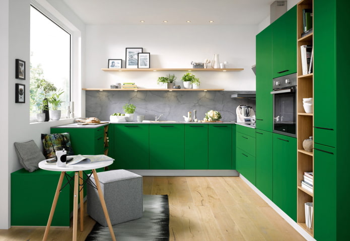 Зелена кухиња: фотографије, дизајнерске идеје, комбинације са другим бојама