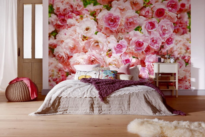 Photo wallpaper with flowers in the interior: live wall decor in your apartment