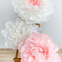 How to make large flowers from corrugated paper? MK step by step-8