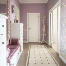 How to decorate the interior of a narrow hallway? -3
