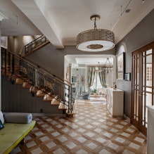 How to decorate the interior of a hallway in a private house? -5
