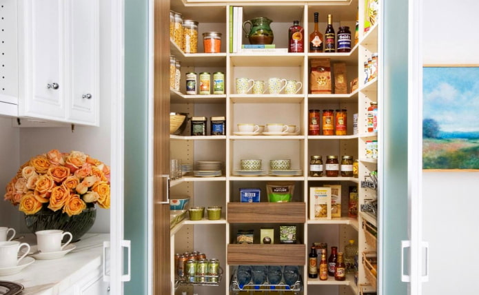 Pantry shelves: features and step-by-step manufacturing instructions