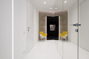 A folyosó és a folyosó tervezésének jellemzői a minimalizmus stílusában