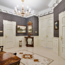 Folyosó klasszikus stílusban: jellemzők, fotók a belső térben-2