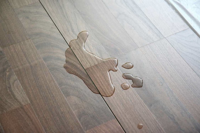 Bloated laminate: what to do and how to fix it
