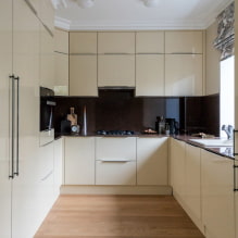 Kitchen design with cabinets to the ceiling-0
