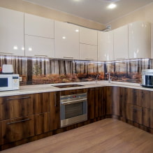 การออกแบบห้องครัวที่มีด้านล่างสีเข้มและด้านบนสว่าง-1