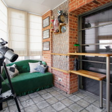 Photos and ideas for decorating a balcony in the style of a loft-2