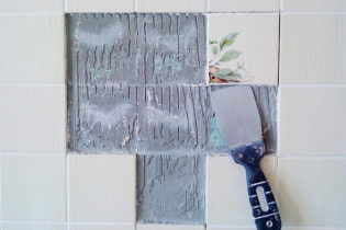 How to glue back tiles that have fallen off in the bathroom? Reliable way