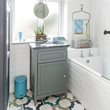 How to beautifully decorate the interior of a bathroom 2 sq.