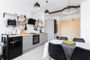 Hogyan lehet felszerelni egy 13 négyzetméteres konyhát?
