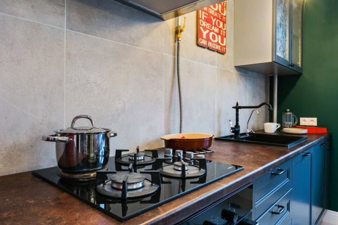 How to decorate a kitchen with a gas stove?