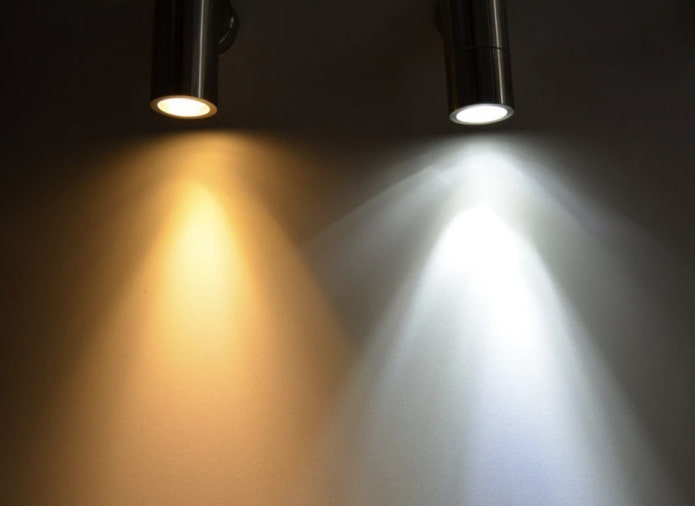 What color temperature should I choose for lighting: warm, cold or daytime?