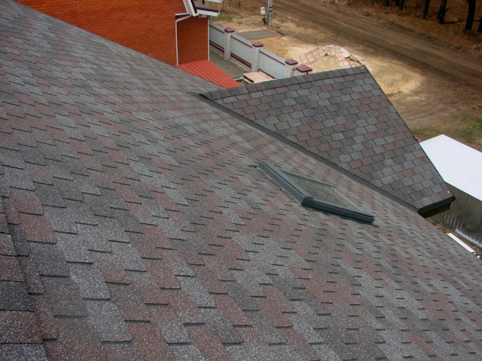 Soft roof: a detailed guide