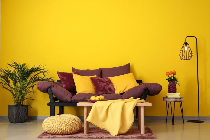 Sárga szín a belső térben