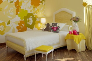 Gyermekszoba sárga színben
